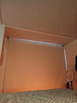 Lucy Marin online show from December 2, 2025, 4:57 pm