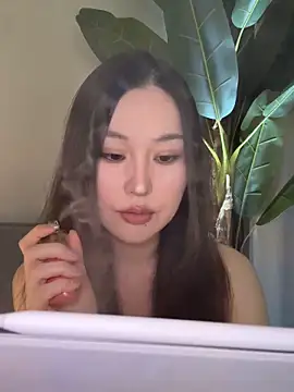 sphynx- - online show from September 11, 2025, 11:43 am