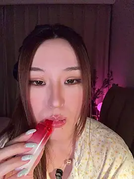 Snapshot of sphynx-_- chatting on July 21, 2026, 3:25 pm sphynx- - online show from July 21, 2026, 3:25 pm