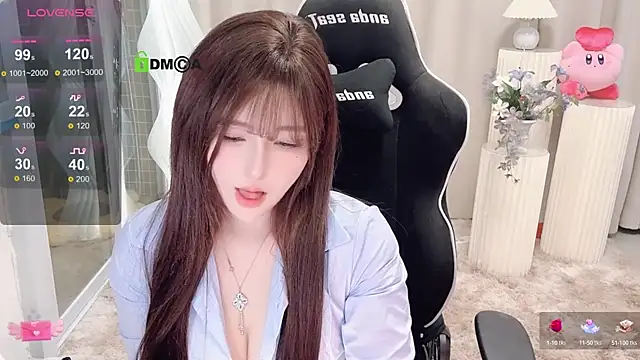 Happy Kitty online show from January 31, 2025, 3:55 pm