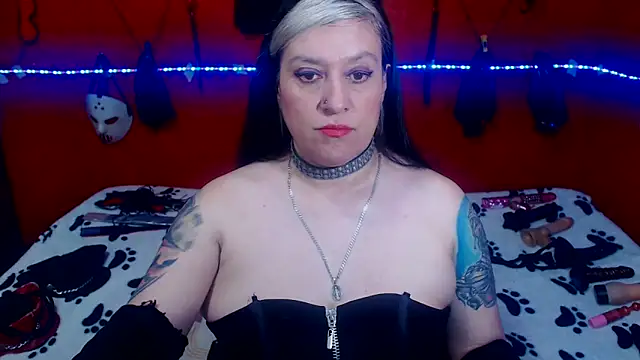 Snapshot of MATURE_Randy chatting on November 11, 2025, 11:38 pm MATURE Randy online show from November 11, 2025, 11:38 pm