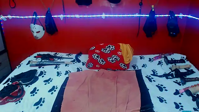 Snapshot of MATURE_Randy chatting on November 14, 2025, 5:11 pm MATURE Randy online show from November 14, 2025, 5:11 pm