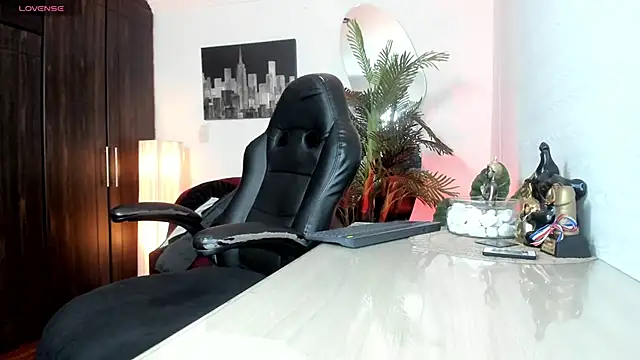 Amaia Bushida online show from October 22, 2025, 2:23 am