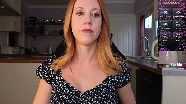 stripmequick online show from September 26, 2025, 2:10 pm