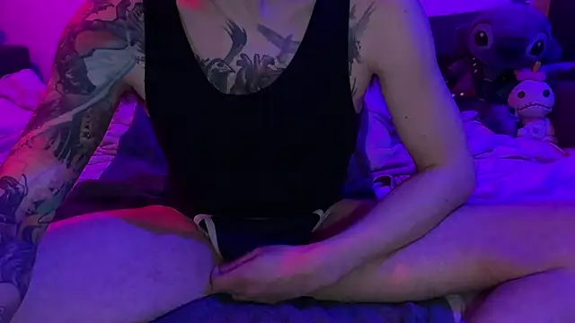 MadArzh online show from April 19, 2026, 8:11 pm