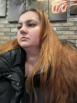 Snapshot of CandyShoopp chatting on December 14, 2025, 7:07 pm CandyShoopp online show from December 14, 2025, 7:07 pm