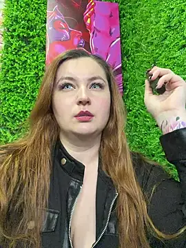 CandyShoopp online show from February 13, 2026, 5:20 pm