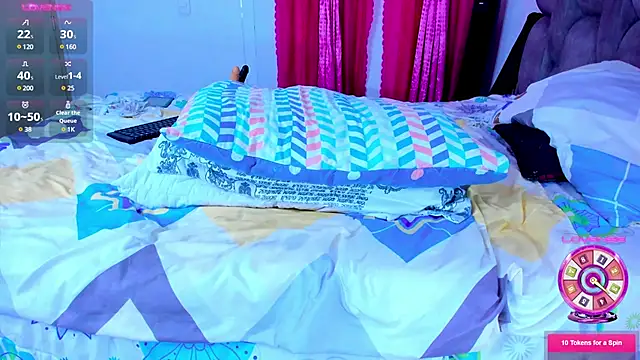 ashelydainii online show from January 9, 2025, 4:08 am