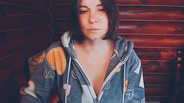 Platina Fox online show from February 5, 2026, 5:01 am