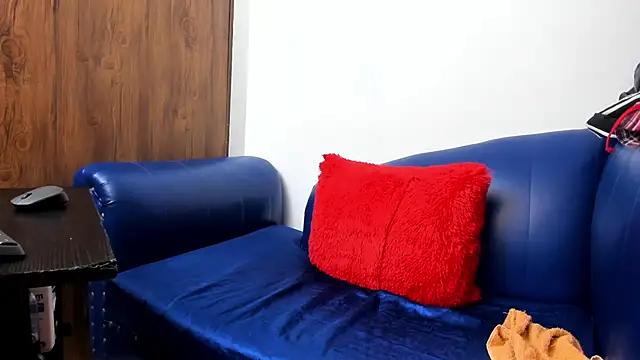 Mature Skinny online show from October 14, 2025, 12:28 pm