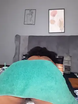 PearlSexxy69 online show from October 12, 2025, 6:01 am