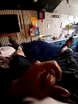MrDaRkO 420 online show from May 14, 2026, 4:19 am