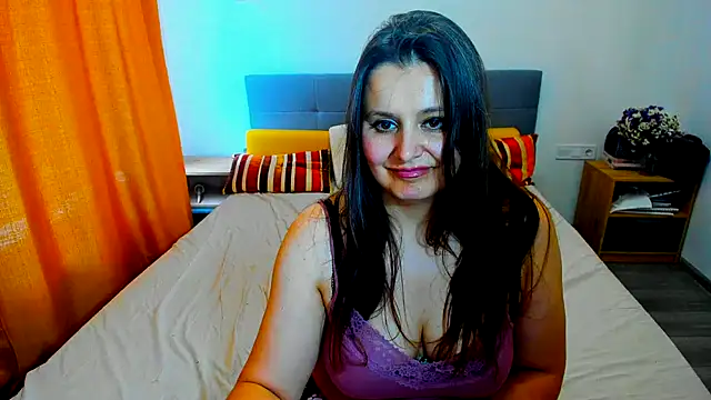 Snapshot of pinupmod chatting on September 29, 2025, 10:42 am pinupmod online show from September 29, 2025, 10:42 am