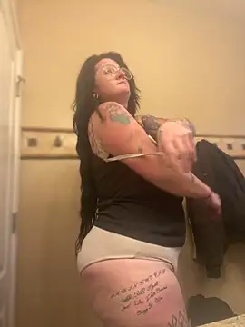 1-800-FUCKYOU online show from December 1, 2024, 11:36 pm