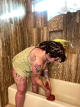 1-800-FUCKYOU online show from October 10, 2025, 6:51 pm