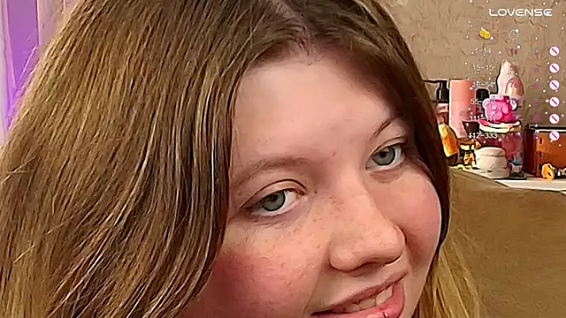 Vivian cutie online show from September 26, 2025, 2:43 pm