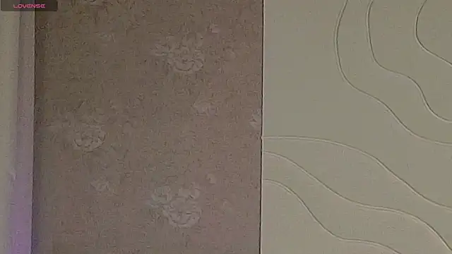 Vivian cutie online show from October 24, 2025, 2:35 pm