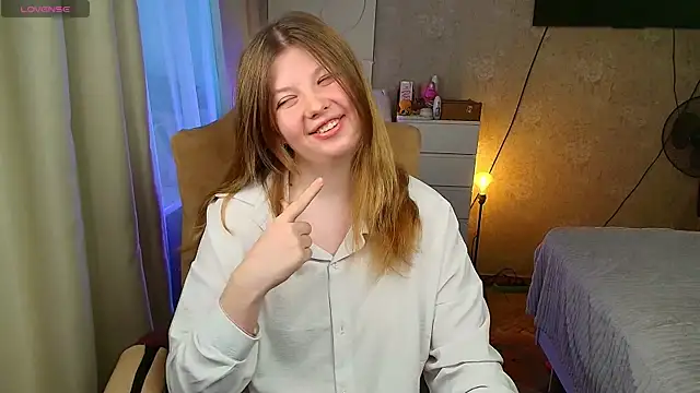 Vivian cutie online show from November 16, 2025, 12:33 pm