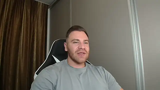 Thori92 online show from December 19, 2025, 5:53 pm