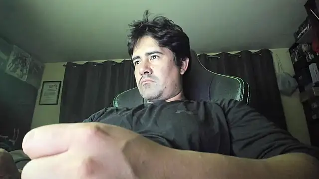 Snapshot of VonDoomdelToro chatting on July 3, 2026, 6:09 am VonDoomdelToro online show from July 3, 2026, 6:09 am
