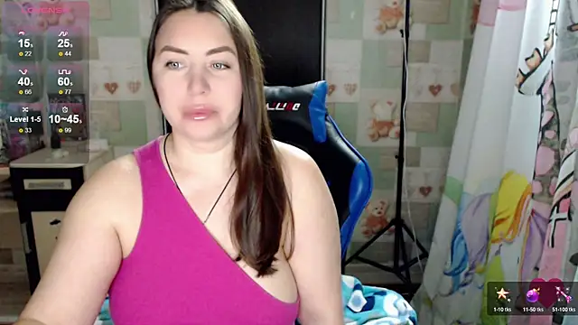 Snapshot of Korolek12 chatting on February 3, 2025, 3:49 pm Korolek12 online show from February 3, 2025, 3:49 pm