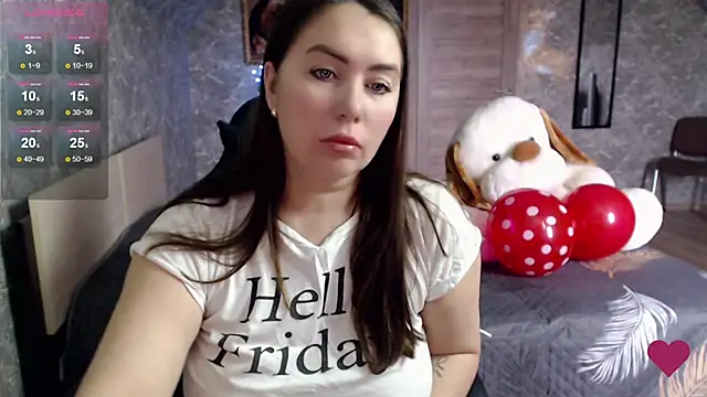 Snapshot of Korolek12 chatting on February 14, 2025, 7:59 am Korolek12 online show from February 14, 2025, 7:59 am
