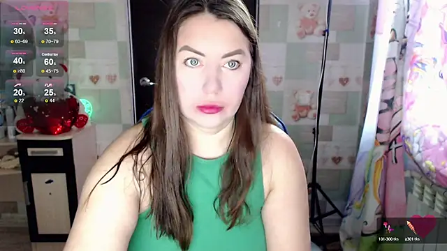 Snapshot of Korolek12 chatting on February 18, 2025, 4:58 am Korolek12 online show from February 18, 2025, 4:58 am