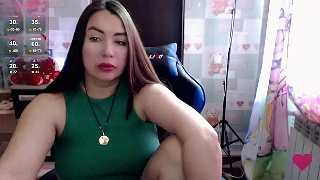 Snapshot of Korolek12 chatting on February 18, 2025, 8:05 am Korolek12 online show from February 18, 2025, 8:05 am