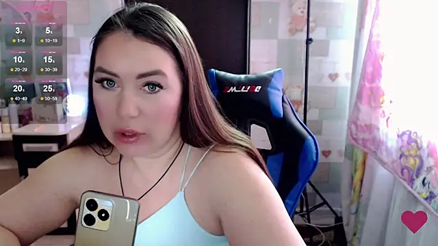 Snapshot of Korolek12 chatting on March 13, 2025, 12:46 pm Korolek12 online show from March 13, 2025, 12:46 pm