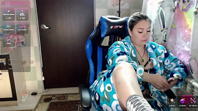 Snapshot of Korolek12 chatting on March 21, 2025, 6:40 pm Korolek12 online show from March 21, 2025, 6:40 pm