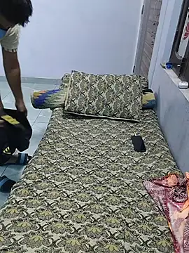 Lovingsol online show from April 12, 2026, 9:47 am