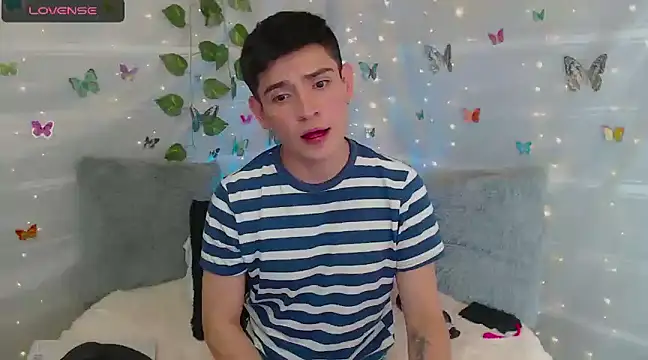 Jhonny horny1 online show from January 3, 2025, 5:53 pm