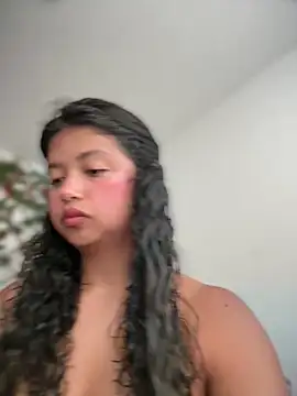 Snapshot of Peach_Girll chatting on June 30, 2026, 7:37 pm Peach Girll online show from June 30, 2026, 7:37 pm