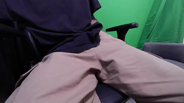kuruptxxx live online show from May 15, 2026, 6:37 pm