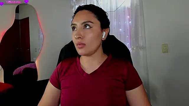 AnushaKumari online show from January 5, 2025, 4:59 pm