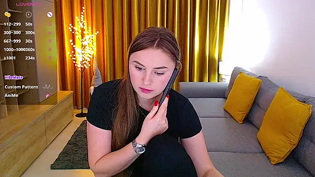 Snapshot of _Mia_Adams chatting on December 5, 2024, 2:33 pm Mia Adams online show from December 5, 2024, 2:33 pm