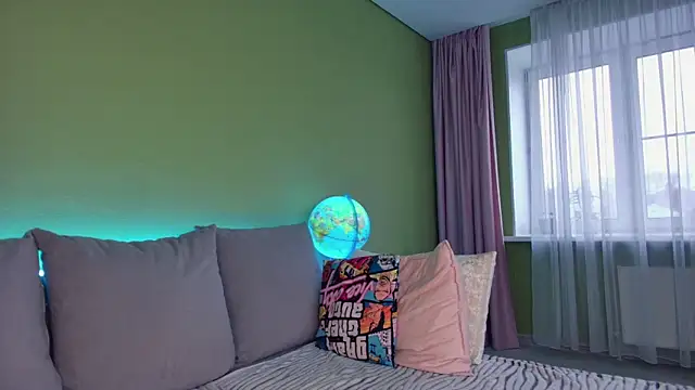 Cuddle Cat online show from February 1, 2025, 7:15 am