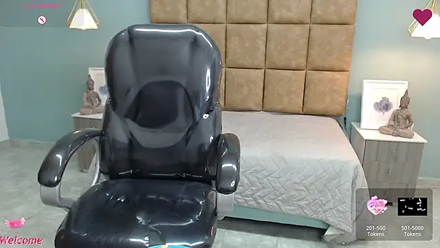 Barbiegomez online show from December 14, 2024, 4:12 am