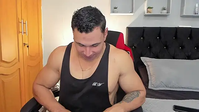 tyler hank01 online show from March 28, 2026, 5:12 pm