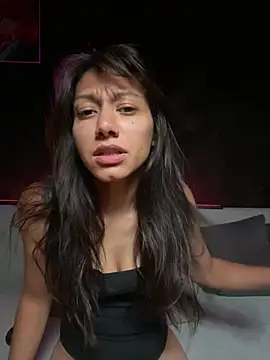 Snapshot of Kiscsillagg chatting on July 7, 2026, 7:29 pm Kiscsillagg online show from July 7, 2026, 7:29 pm