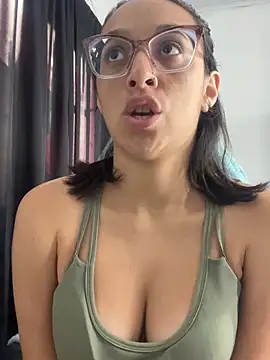 Ninnfa online show from February 4, 2025, 7:44 pm