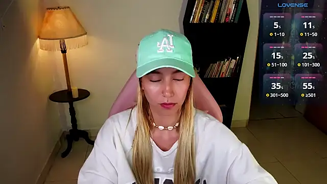 Saucy Jenn online show from January 9, 2026, 2:47 am