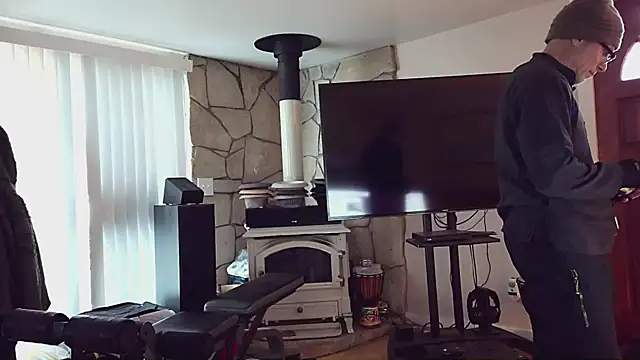 MoonDancer online show from February 18, 2026, 11:22 pm