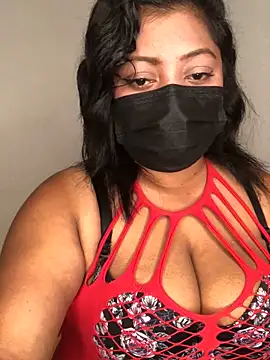  Cute ariana  online show from November 10, 2025, 6:18 pm