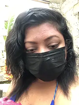  Cute ariana  online show from November 11, 2025, 6:46 am