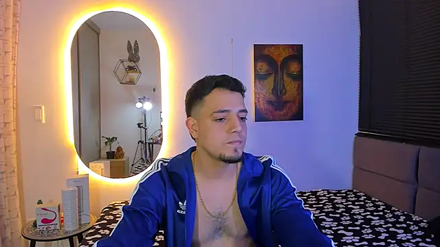 alejandro calderon1 online show from March 22, 2026, 5:00 am