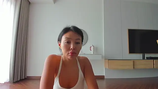 keiko hot online show from February 1, 2026, 3:05 am