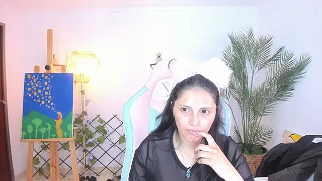 Kyomi chang online show from January 16, 2025, 2:30 pm