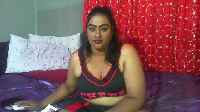 Snapshot of EROTICNAWTY2 chatting on October 27, 2025, 11:41 pm EROTICNAWTY2 online show from October 27, 2025, 11:41 pm