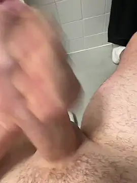 Snapshot of MagicKenzo99 chatting on February 17, 2026, 5:30 pm MagicKenzo99 online show from February 17, 2026, 5:30 pm